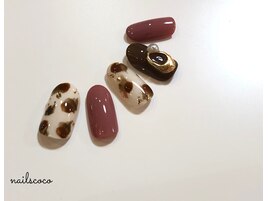 ヒョウ柄ネイル