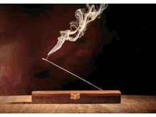 リラオリエンタル/五感を整える、お香の香り。