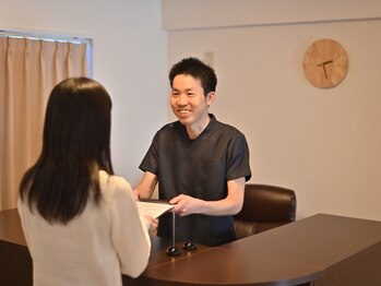 フィール整体院【肩こり/腰痛/骨盤矯正】/寄り添ったカウンセリング