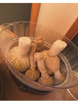 クローブ クルア(kroab-krua)/ハーブボール