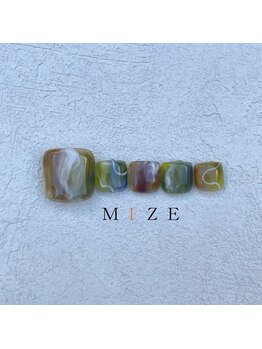 フットネイルデザイン