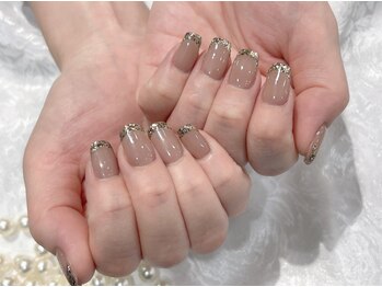 エムデコビューティ(M-DecoBeauty)の写真/シンプルオフィスネイル~トレンドデザインまで♪大人女性に人気の上品ネイルで指先からオシャレに☆