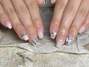 ミューネイル(Miu Nail)/