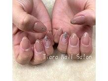 ティアラ(Tiara)/ワンカラーとラメグラデーション