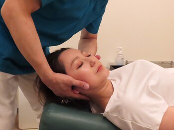 アールビービープラス(RBB+)/頸椎の矯正