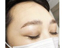 ミーククル(MEKUKURU)/眉毛-がっつり立ち上げ眉毛も♪