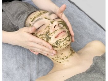 パッチリオメメ(Patchiri Omeme)の写真/大人気ハーブピーリング☆毛穴/テカリ/ゴワつき/くすみ…肌のノイズをクリア!つるんと滑らかな発光美肌へ◇