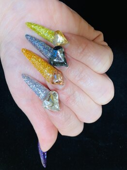ネイルサロン ミリィー(Nail Salon MiRy)の写真/長い爪にするだけがスカルプじゃない!【MiRy】の高技術×スカルプだからできる繊細Art★オリジナルnailに♪