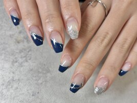 【ラテリア】星ネイル