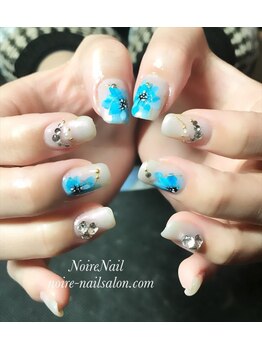 ノワール ネイルアンドスクール(Noire)/