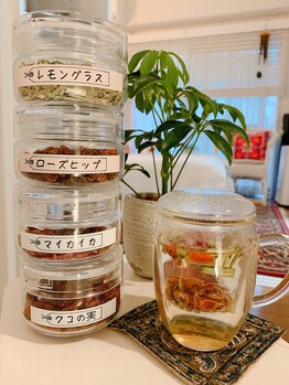骨盤底筋ラボ フリーダ/夏のお茶登場！