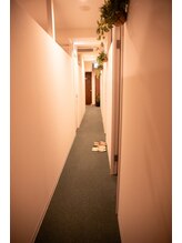 アジエスタ 仙台一番町店(ASIESTA)/お部屋までの廊下