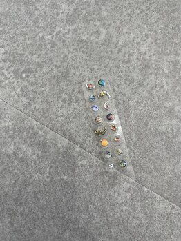 サロン ジュウ(salon Jyuu.)/地球☆耳つぼパーツ