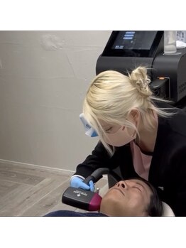 フォー(the 4)/ヒゲ脱毛なら最短30分