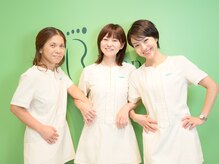 明るいスタッフがお待ちしています♪