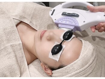 ロワ(Roi)/光フェイシャル(or 顔脱毛)照射