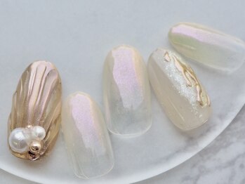 カトルナフ(quatre fois neuf)/大人ピンクのミラーシェルネイル