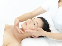 リソウ(Riso)/目指せスッキリ小顔で痩せ見え