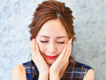 アイプラスファム(eye+fam)の写真/《長持ち×高品質》【LEDエクステ導入キャンペーン価格★】120本¥8980⇒¥6980/80本¥7980⇒¥5980！