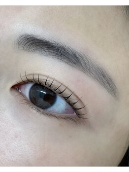 アイモア 刈谷店(eye mor.)/平日のお得なセットで垢抜け!