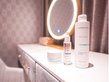 ケアバイルドホリエ(CARE by le dos HORIE)/CHRISTINA