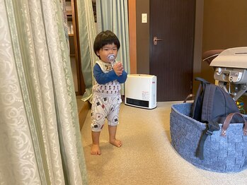 子育てママの整体サロン/施術中のお子様の様子