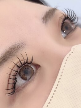 ボリュームのある目元にしたい