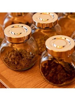 ヨモギー 大阪 福島店(YOMOGii)/体調診断ハーブ