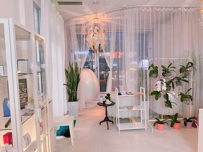 ビウィッチ トータル ビューティー サロン(BEWITCH TOTAL BEAUTY SALON)の写真