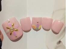 ネイルサロン リリオ(Nail Salon Ririo)/リーフホロアート