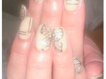 アトリエ ペーニクルス(Atelier Peniculus.)/バタフライネイル