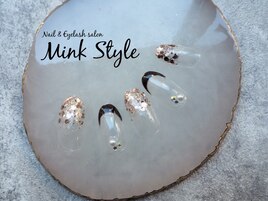 ブラウンフレンチネイル