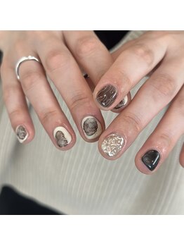 ソル ネイル(sol nail)/チグハグdesign