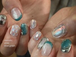 個性派ニュアンスネイル