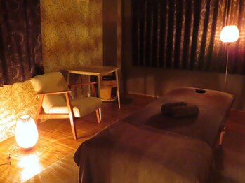 メル(mer)/アロマ＆よもぎ施術室