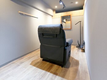 眉ラボ 横浜店/ メンズ眉毛サロン眉ラボ 横浜店