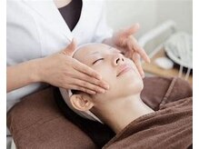 ビザビ(Vis-A-Vis)の雰囲気（リンパマッサージで小顔をめざしツヤ肌と透明感UP♪）