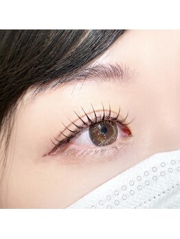 ダブリュー アイ ビューティー 表参道本店(W EYE BEAUTY)の写真/【表参道】大好評♪【130本までリフトプレミアムエクステ】☆ヘアカラーに合わせたアイカラーがオススメ！