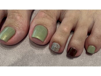 エムスラッシュ ネイル センター北店(M.SLASH)/秋色フットネイル