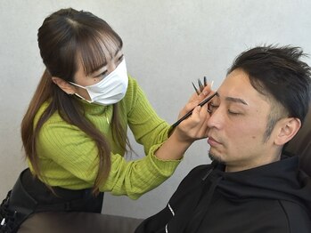 アンドブロウ 前橋(AND BROW)の写真/《県内希少のメンズアイブロウ専門店》お顔の印象を決める眉はプロにお任せ下さい♪