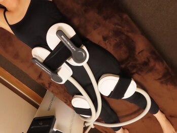 一軒家サロン つぼみの写真/鹿児島では当サロンだけ！寝ているだけで脂肪燃焼の超最新マシンで《2倍位30分¥3,500》
