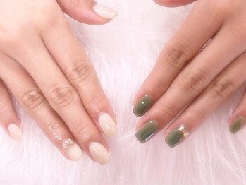 梅島のネイル屋さん/アシメネイル