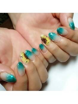 ひまわりアートネイル