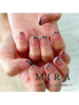 フレンチネイル