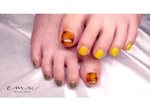 エミュ(emu)/２本アート付きフット