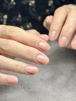 カラーズ(COLORS)/馴染み◎グラデネイル