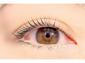 アイラッシュサロントナリ(TONARI)/パリジェンヌラッシュリフト