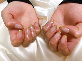 大人アクセサリーネイル