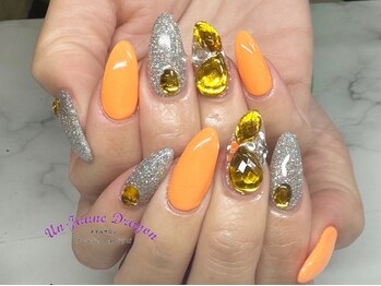 アン ジョーヌドラゴ/【自爪ネイル】派手カラー