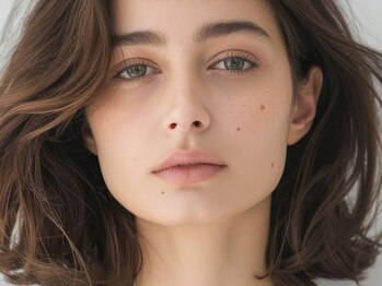 ミヤ(38)の写真/【似合わせ美眉スタイリング】骨格や雰囲気.なりたいイメージに合わせて丁寧に施術◎